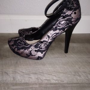 Lace pumps